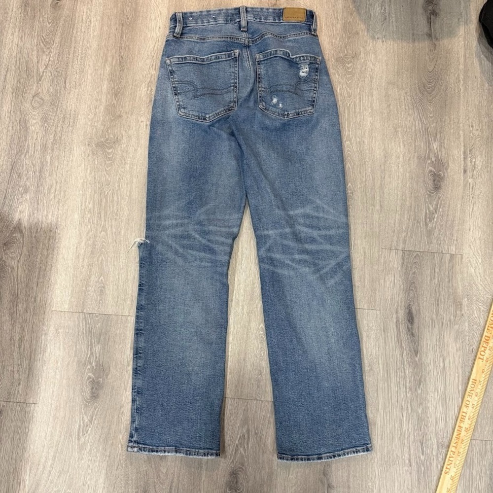American Eagle Jeans Womens 2 Blue Curvy Straight High Rise Distressed‎ - Picture 2 of 8